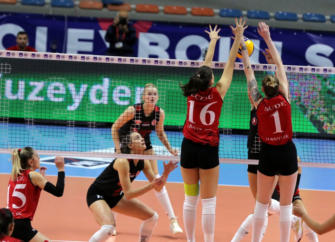 Kad Nlar Axa Sigorta Kupa Voley G N T Rkiye Voleybol Federasyonu Tvf