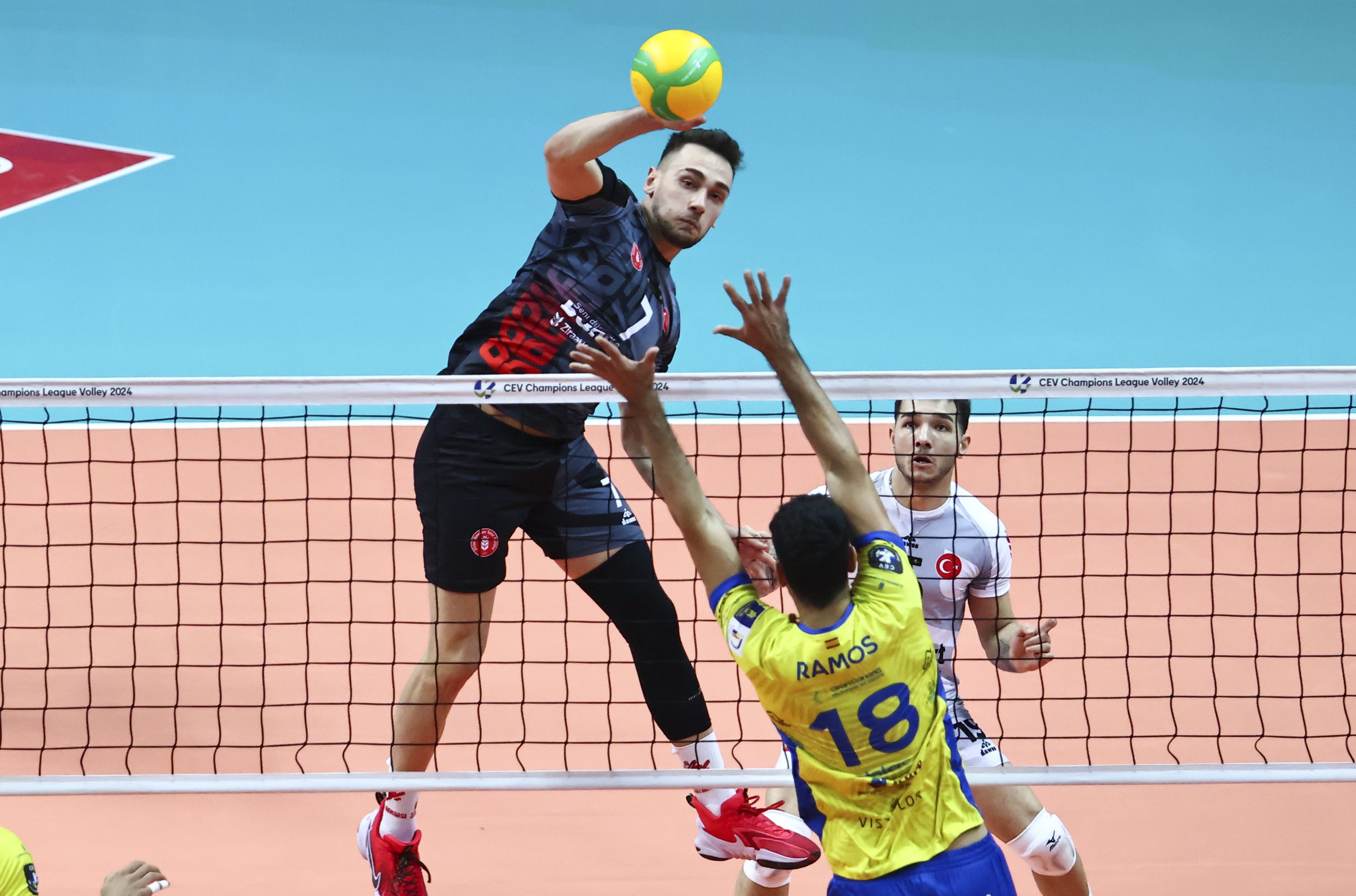 Ziraat Bankkart Ampiyonlar Ligi Nde Yar Finalde T Rkiye Voleybol