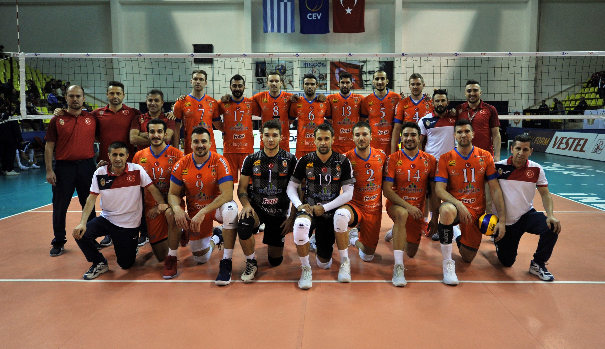 İnegöl Belediyespor 2018 CEV Challenge Kupası Eleme Etabı Rövanş Maçı İçin Sahaya Çıkıyor