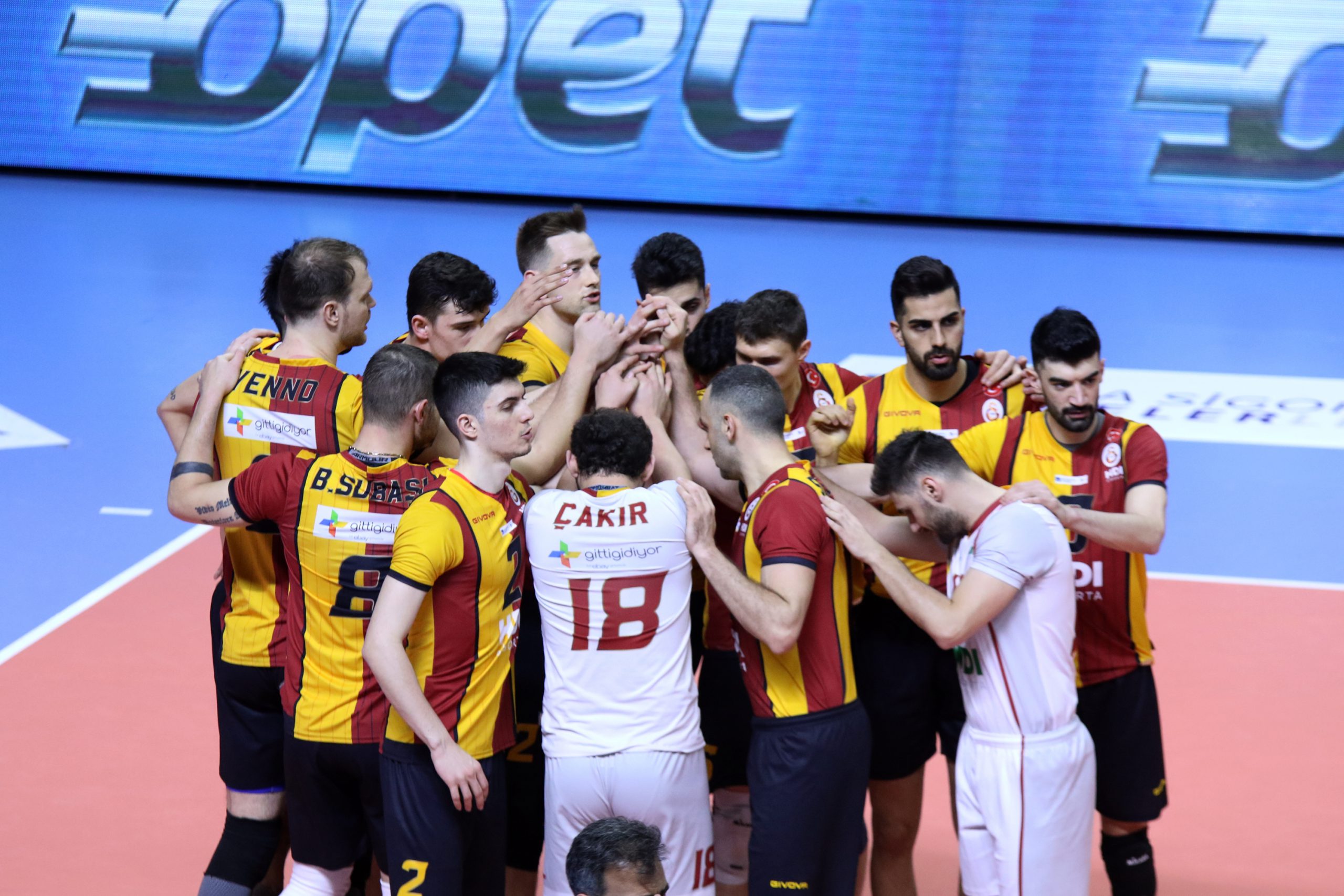 Galatasaray HDI Sigorta, CEV Kupası'nda Çeyrek Finale Yükseldi