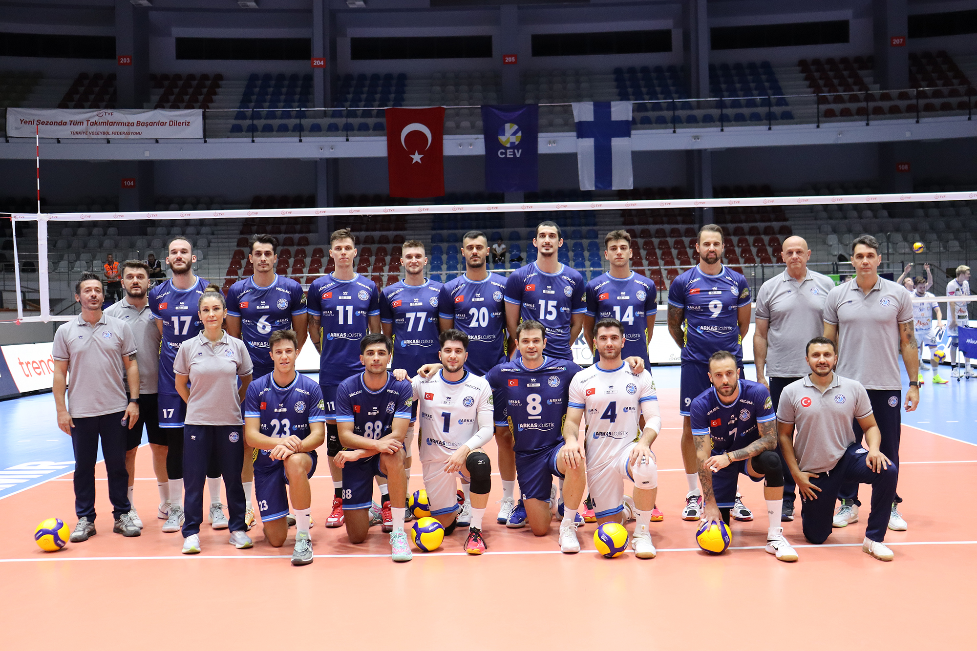 Arkas Spor, CEV Challenge Kupası'na Veda Etti