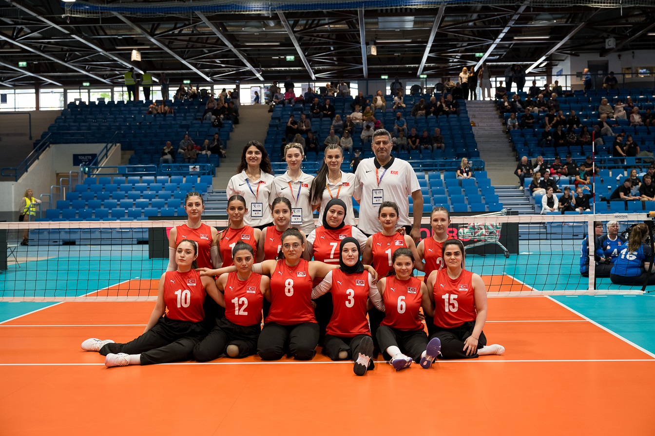 Oturarak Voleybol Kadın Milli Takımımız Stavanger'de Final Maçına Çıkacak