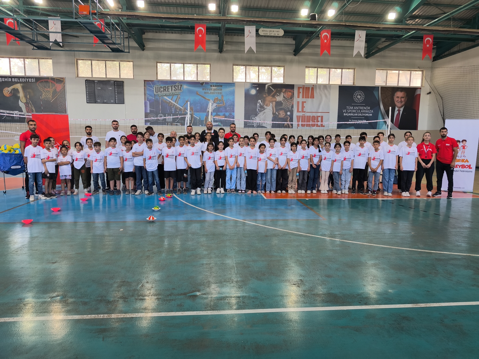 Fabrika Voleybol Yeni Okulunu Mardin Derik'te Açtı