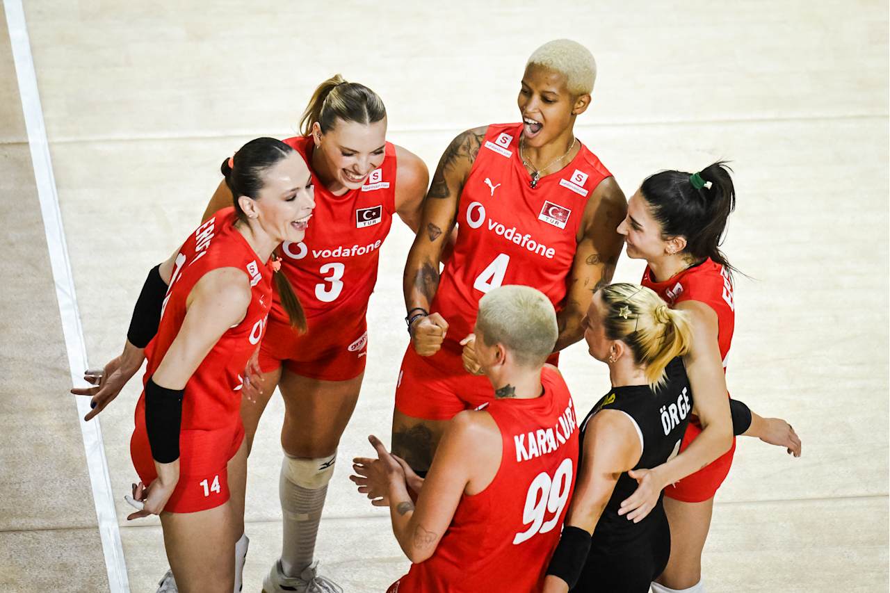 Filenin Sultanları Dünya Şampiyonasında Yarı Final İçin Sahada
