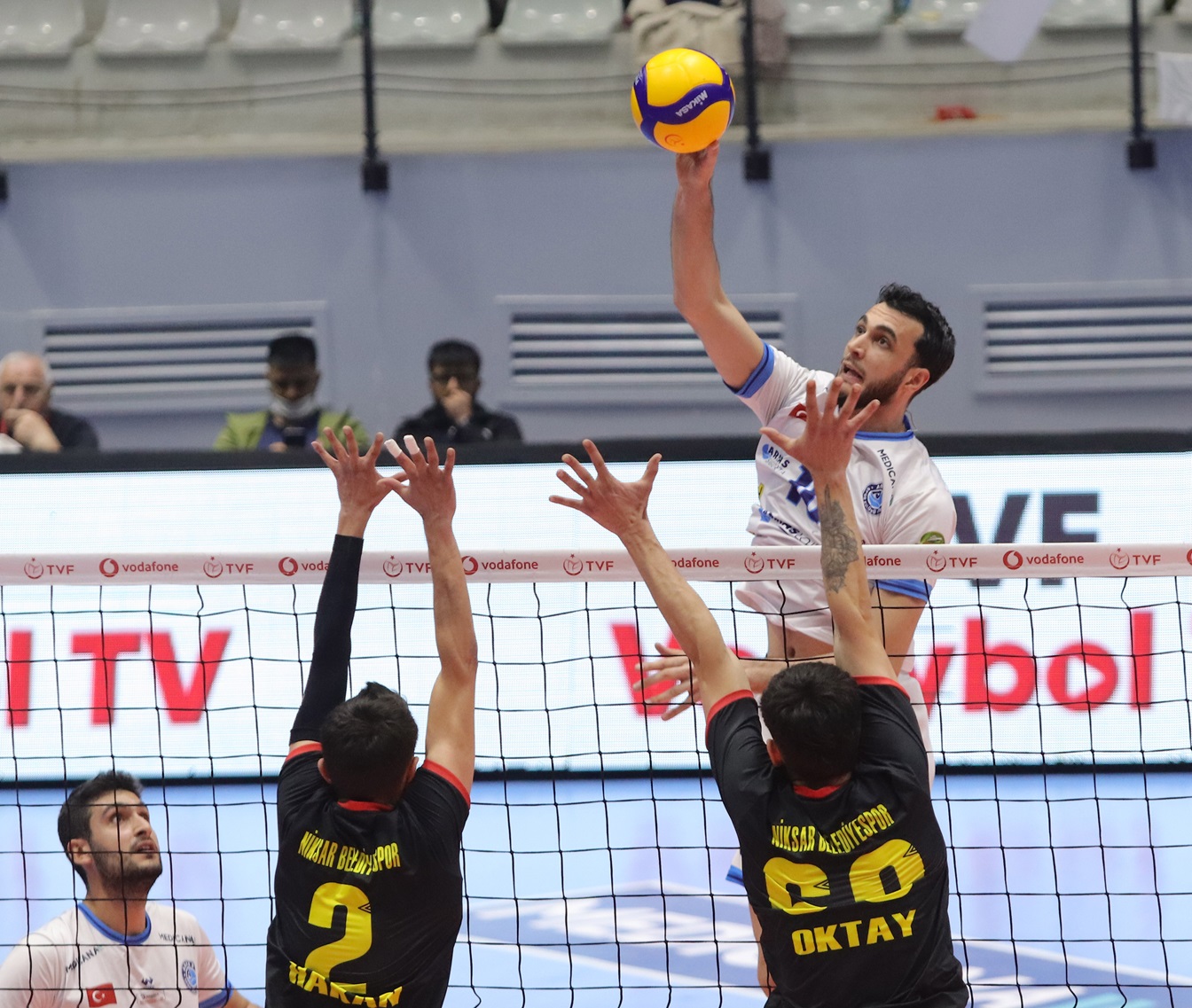 Arabica Coffee House Erkekler 1. Ligi'nde 14. Hafta Sona Erdi