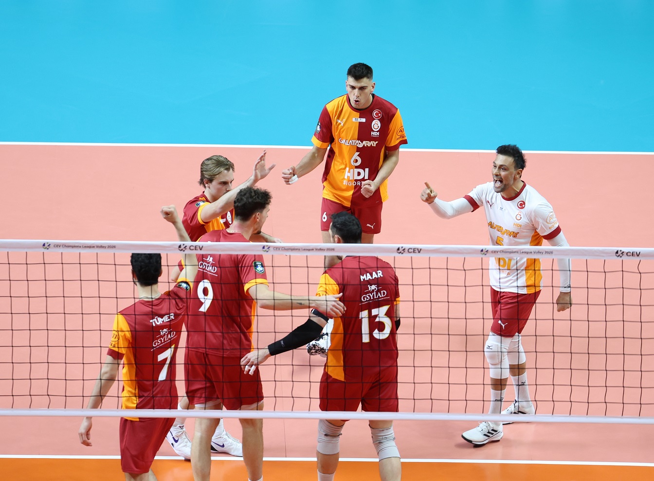 Galatasaray HDI Sigorta, Knack Roeselare'yi 3-2 Mağlup Etti