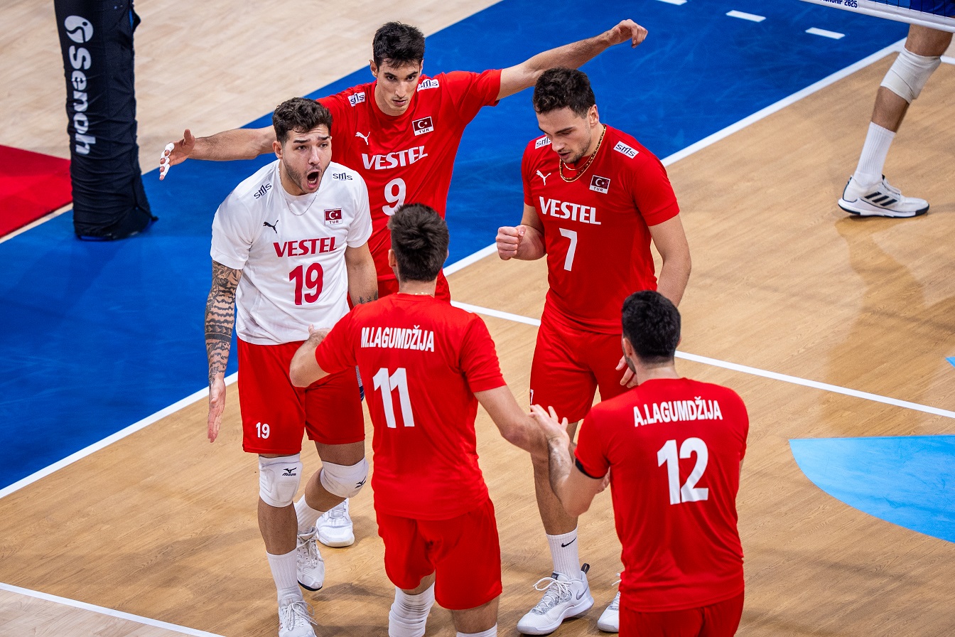 Filenin Efeleri'nin 2026 VNL Maç Programı Belli Oldu