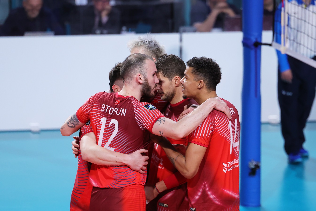 Ziraat Bankkart, CEV Şampiyonlar Ligi'nde Çeyrek Finalde