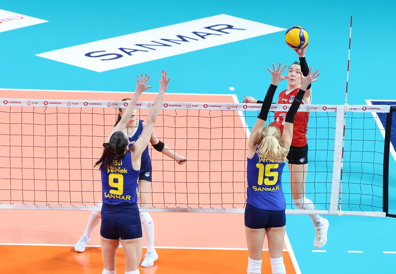 Vodafone Sultanlar Ligi'nde 24.Hafta Tek Karşılaşmayla Başladı