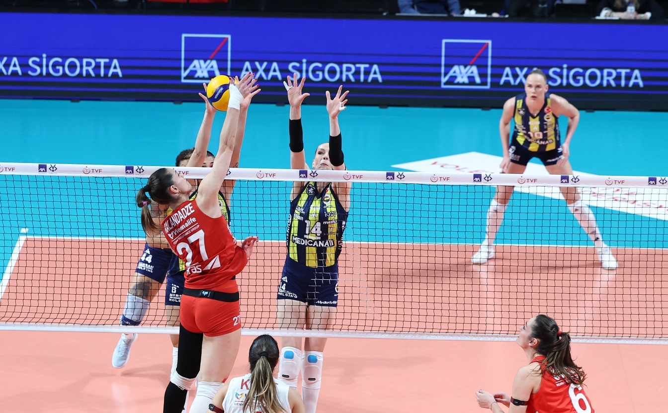 2026 Kadınlar AXA Sigorta Kupa Voley'de Çeyrek Final Etabı Karşılaşmaları Devam Ediyor