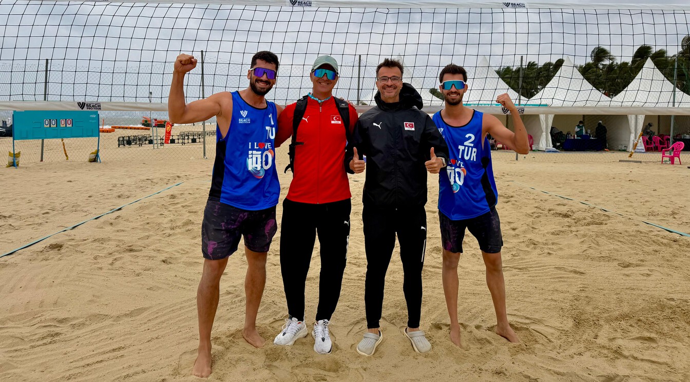Yusuf Özdemir ve Batuhan Kuru, Beach Pro Tour Haikou Etabı'nda Çeyrek Finalde 