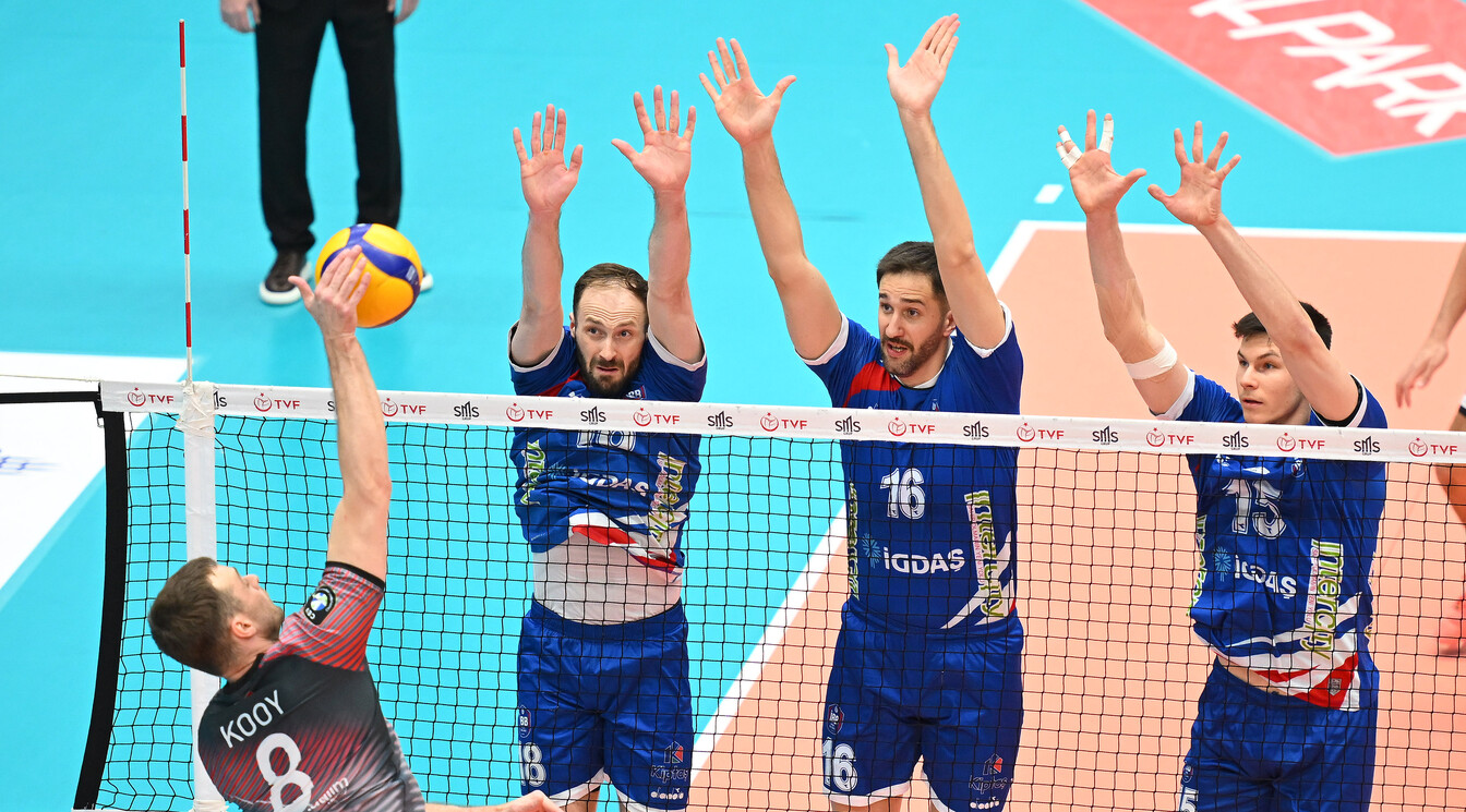 SMS Grup Efeler Ligi'nde 25.Hafta Sona Erdi