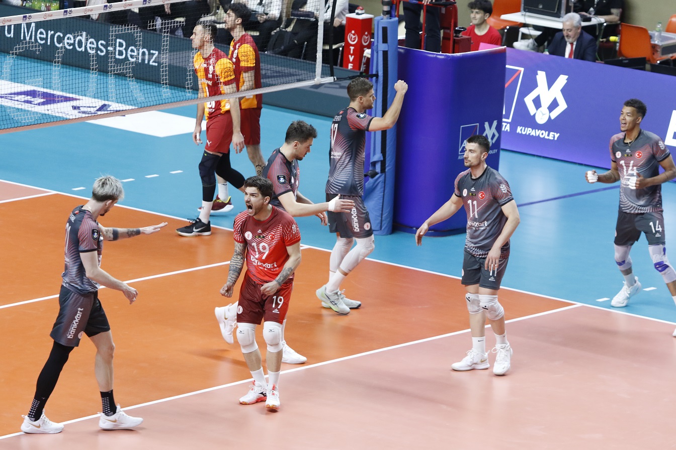 2026 Erkekler AXA Sigorta Kupa Voley'de Şampiyon Ziraat Bankkart