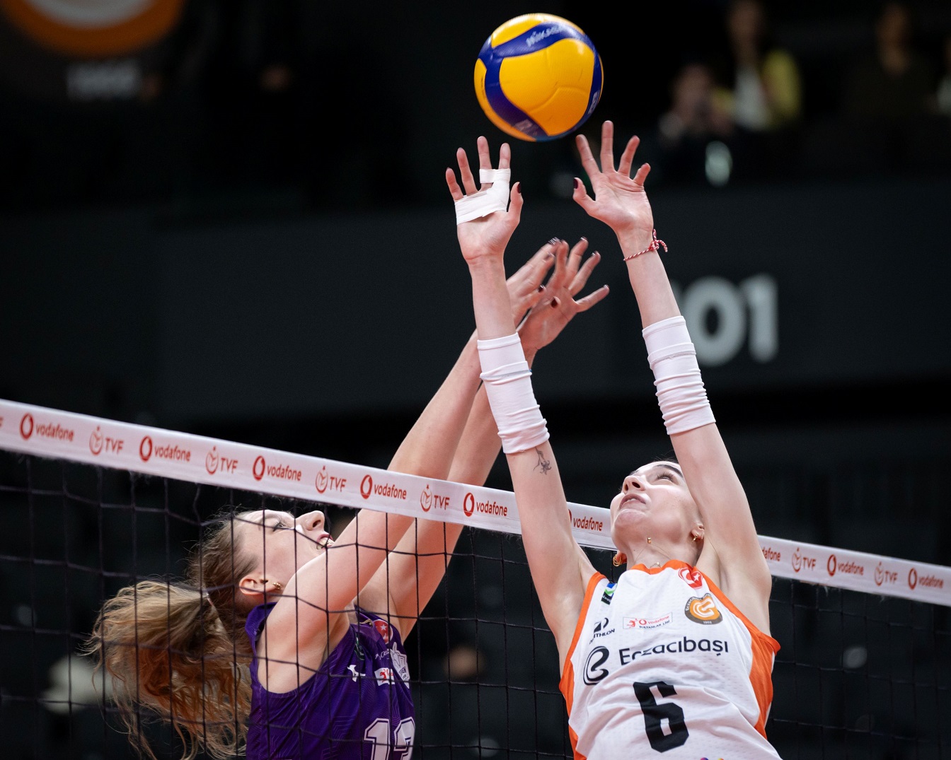 Vodafone Sultanlar Ligi'nde Play-Off 3-4 Etabı Başladı