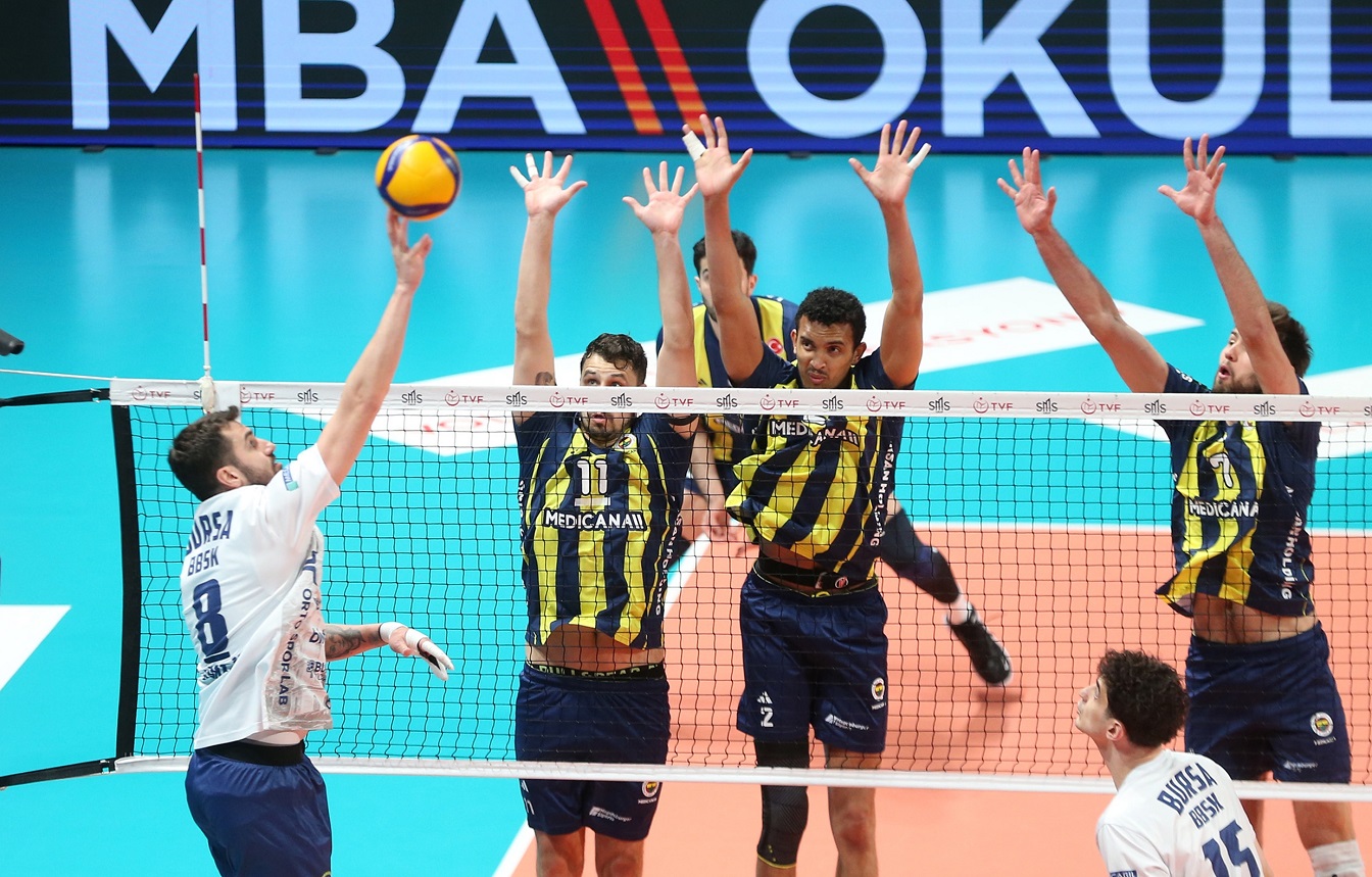 SMS Grup Efeler Ligi'nde Play-Off 5-8 Etabı Başladı