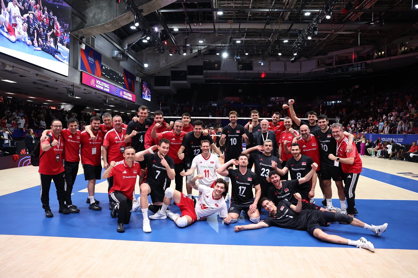 Filenin Efeleri Kanada'yı 3-2 Mağlup Etti