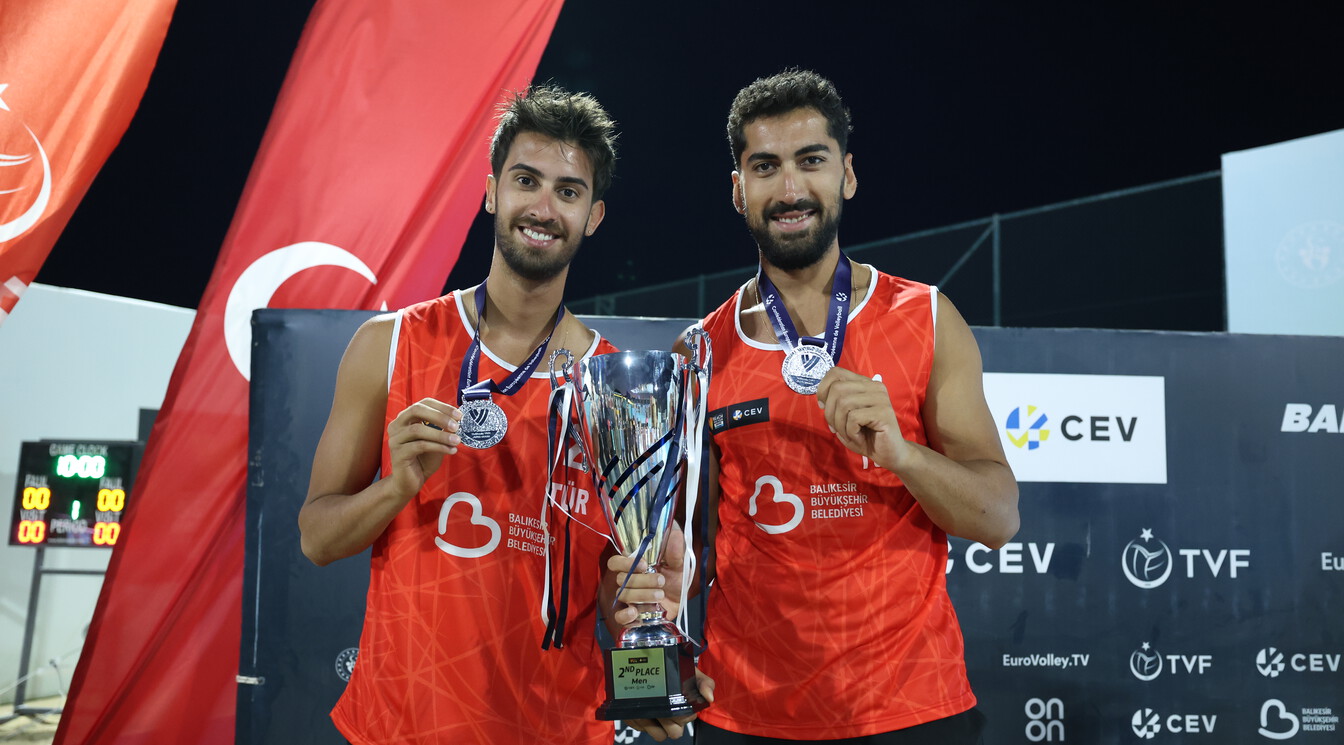 Yusuf Özdemir-Batuhan Kuru ikilisi VW Futures Balıkesir Etabı İkincisi