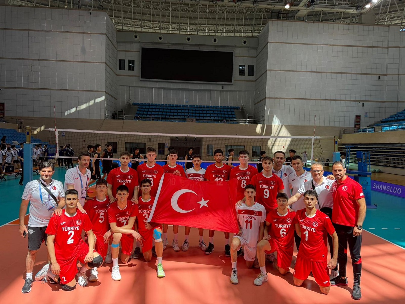 TVF Spor Lisesi Erkek Takımımız, Dünya Liseler Arası Voleybol Şampiyonası'na Galibiyetle Başladı