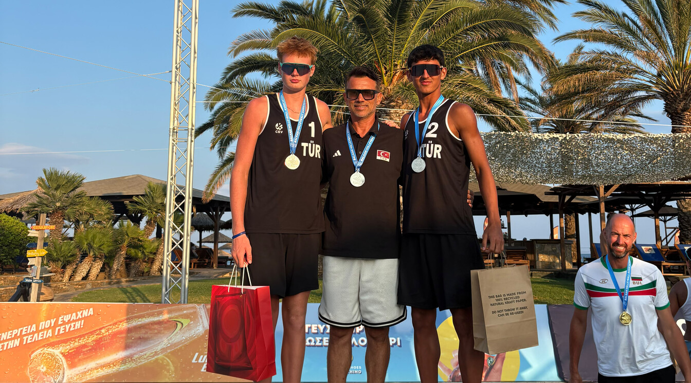 U18 Erkek Plaj Voleybolu Milli Takımımızdan Balkan Şampiyonası'nda İkincilik