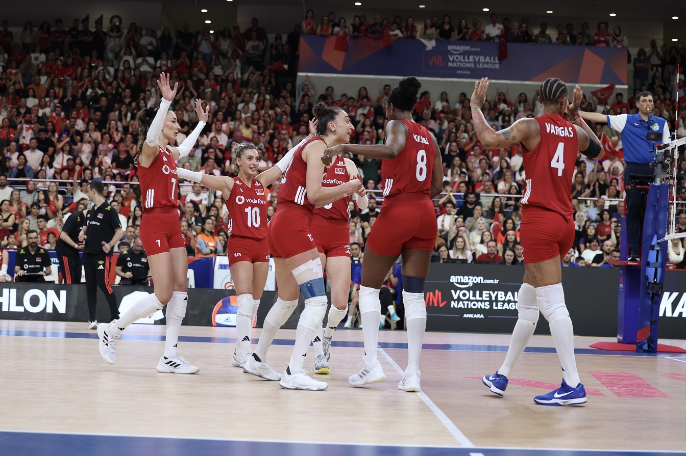 Filenin Sultanları VNL 3.Haftasında Japonya'da Sahaya Çıkacak