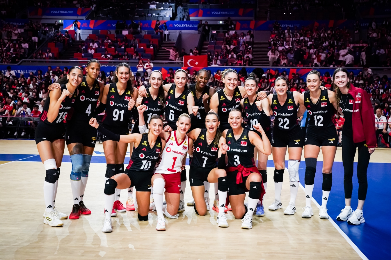 Filenin Sultanları, Voleybol Milletler Ligi'nde Çeyrek Finalde!
