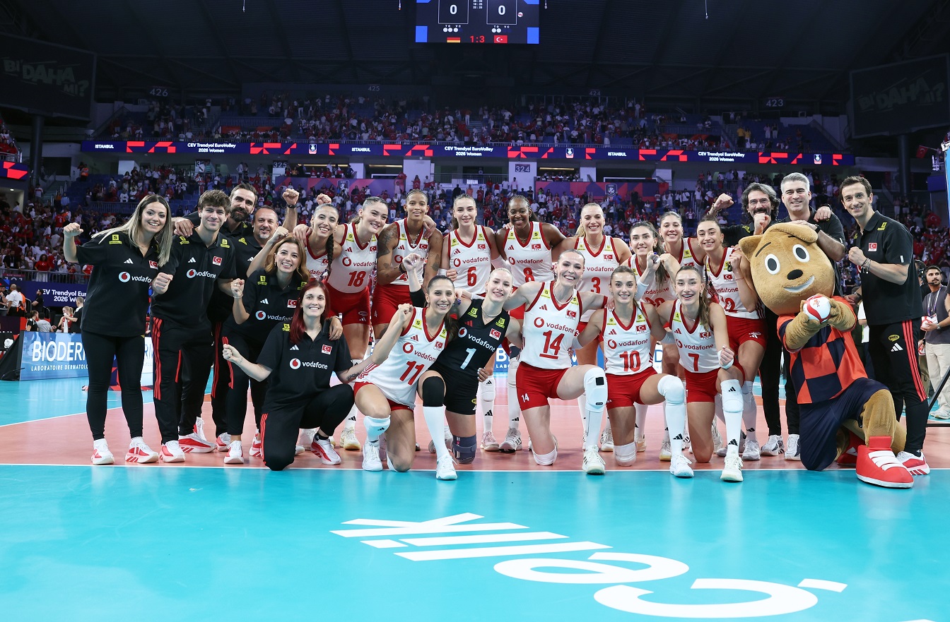 Filenin Sultanları, CEV Trendyol 2026 Avrupa Şampiyonası'nda Yarı Finalde!