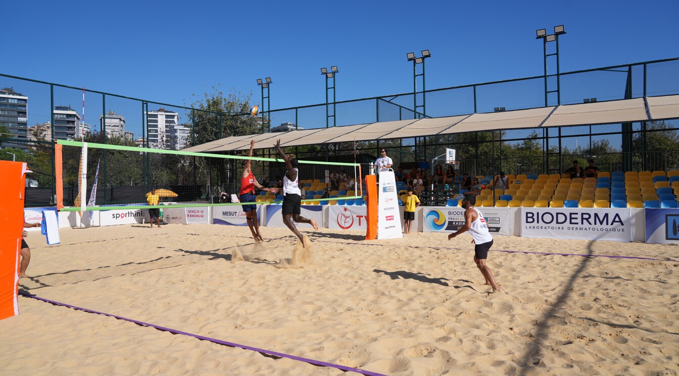 2026 Bioderma Pro Beach Tour Kadıköy Etabı'nda Üçüncü Gün Sona Erdi
