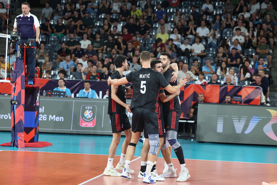 Filenin Efeleri Almanya'ya 3-1 Mağlup Oldu